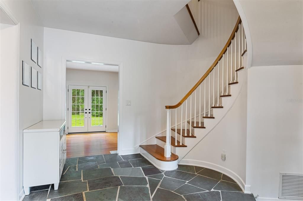 For Rent: $4,500 (4 beds, 3 baths, 4142 Square Feet)