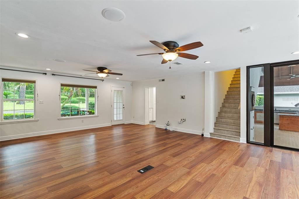 For Rent: $4,500 (4 beds, 3 baths, 4142 Square Feet)