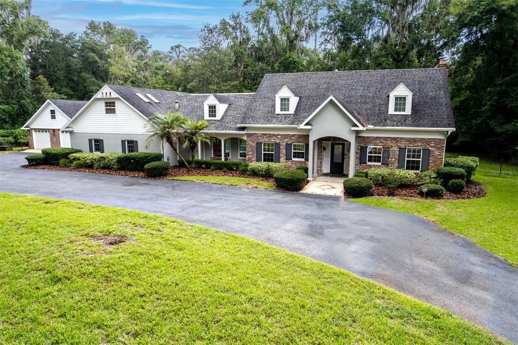 For Rent: $4,500 (4 beds, 3 baths, 4142 Square Feet)