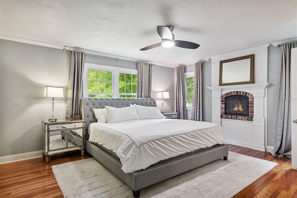 For Rent: $4,500 (4 beds, 3 baths, 4142 Square Feet)