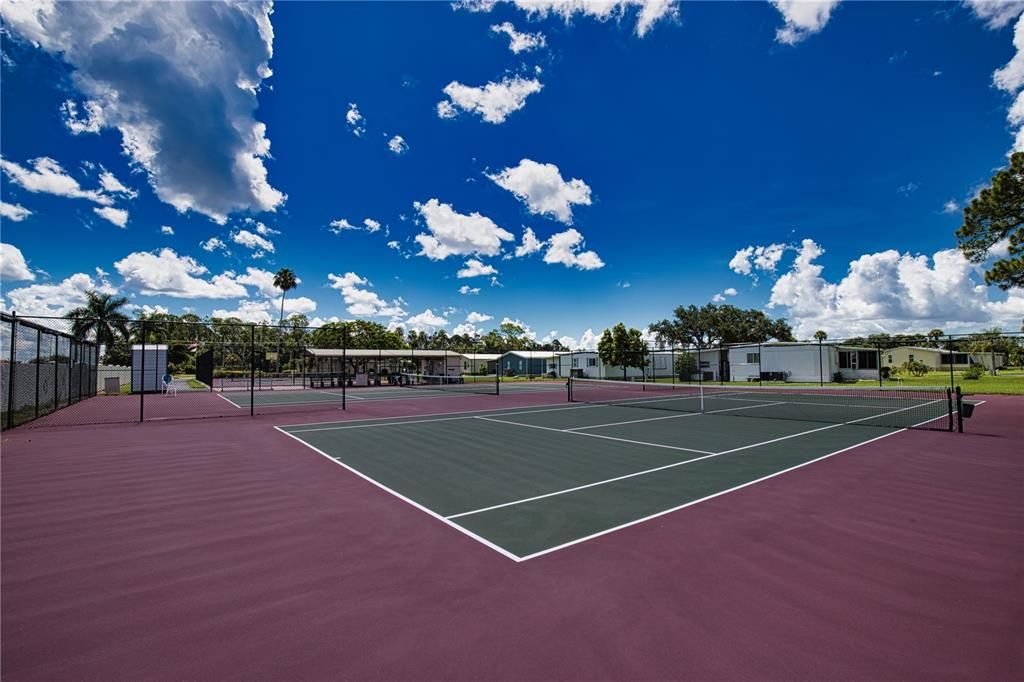 For Sale: $219,000 (2 beds, 2 baths, 1296 Square Feet)