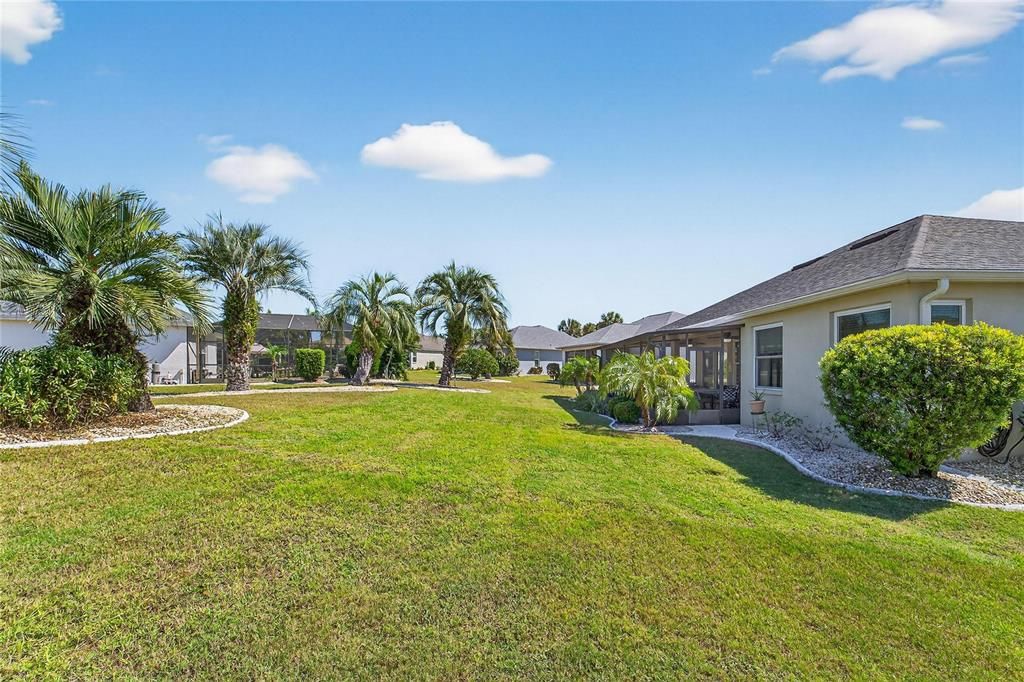 Active With Contract: $349,900 (3 beds, 2 baths, 1634 Square Feet)