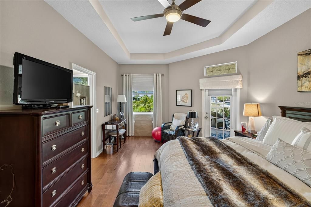 Active With Contract: $349,900 (3 beds, 2 baths, 1634 Square Feet)