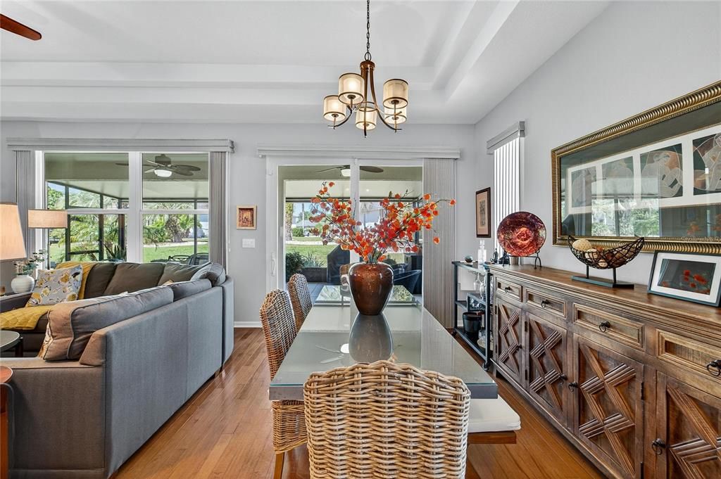 Active With Contract: $349,900 (3 beds, 2 baths, 1634 Square Feet)