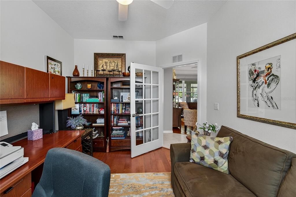 Active With Contract: $349,900 (3 beds, 2 baths, 1634 Square Feet)