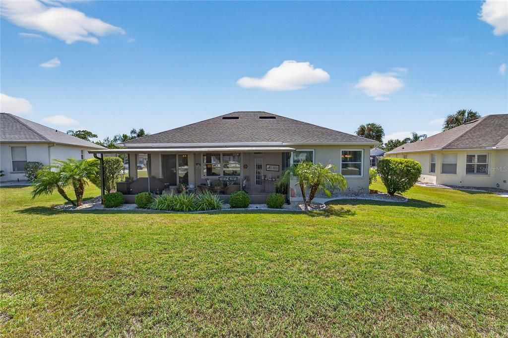 Active With Contract: $349,900 (3 beds, 2 baths, 1634 Square Feet)