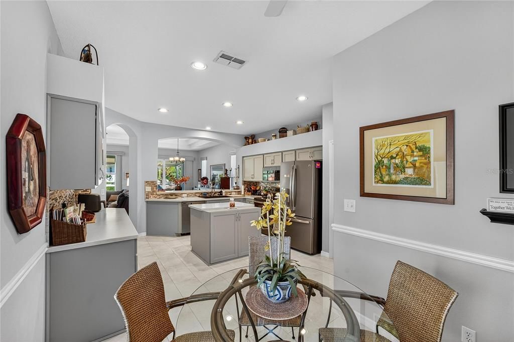 Active With Contract: $349,900 (3 beds, 2 baths, 1634 Square Feet)