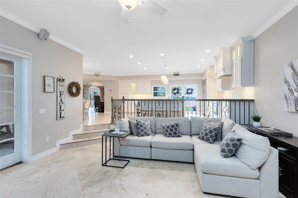 Active With Contract: $1,100,000 (4 beds, 5 baths, 6348 Square Feet)