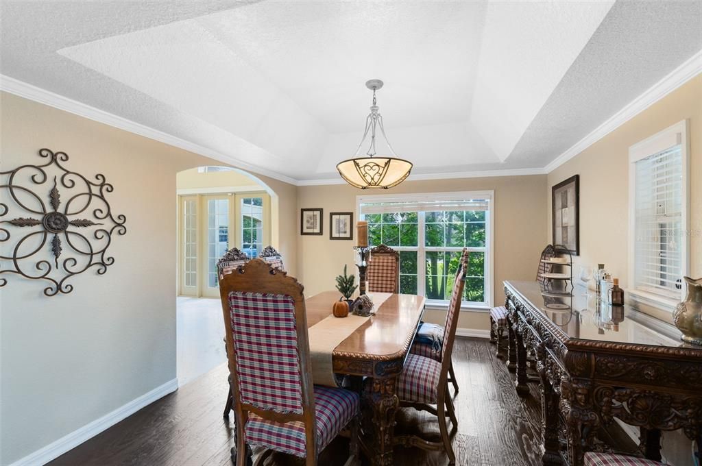 Active With Contract: $1,100,000 (4 beds, 5 baths, 6348 Square Feet)