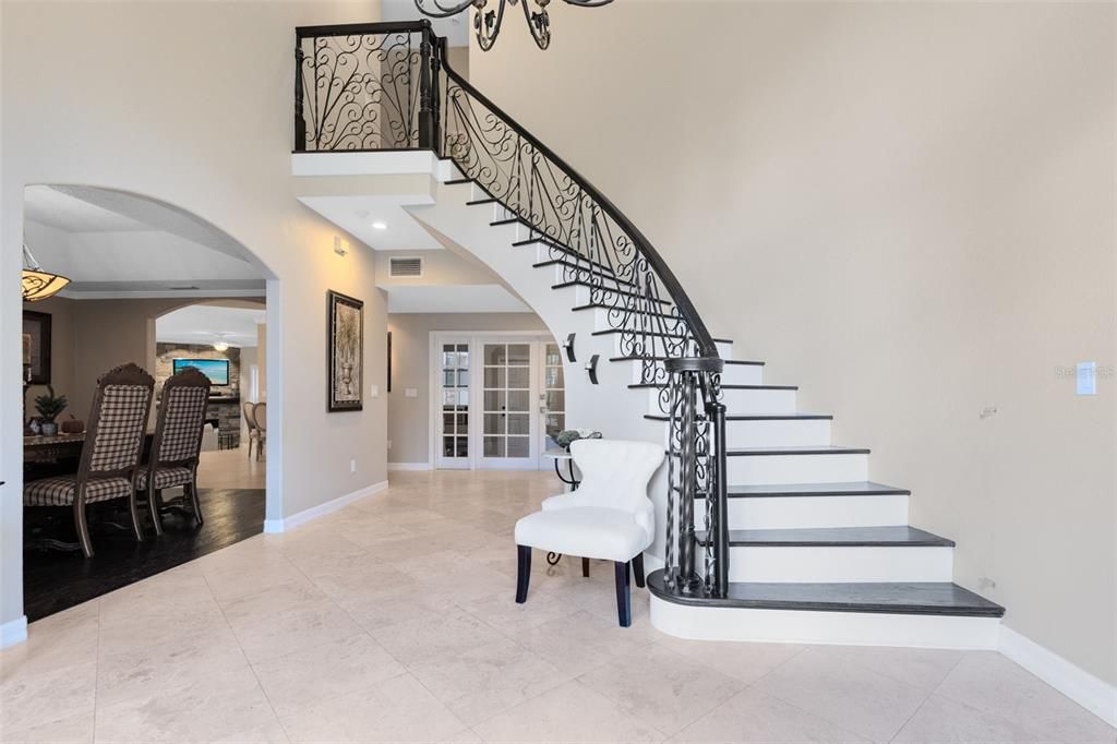 Active With Contract: $1,100,000 (4 beds, 5 baths, 6348 Square Feet)