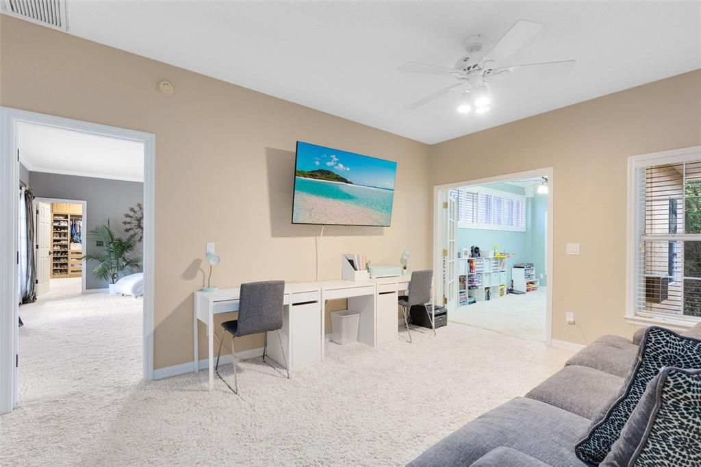 Active With Contract: $1,100,000 (4 beds, 5 baths, 6348 Square Feet)