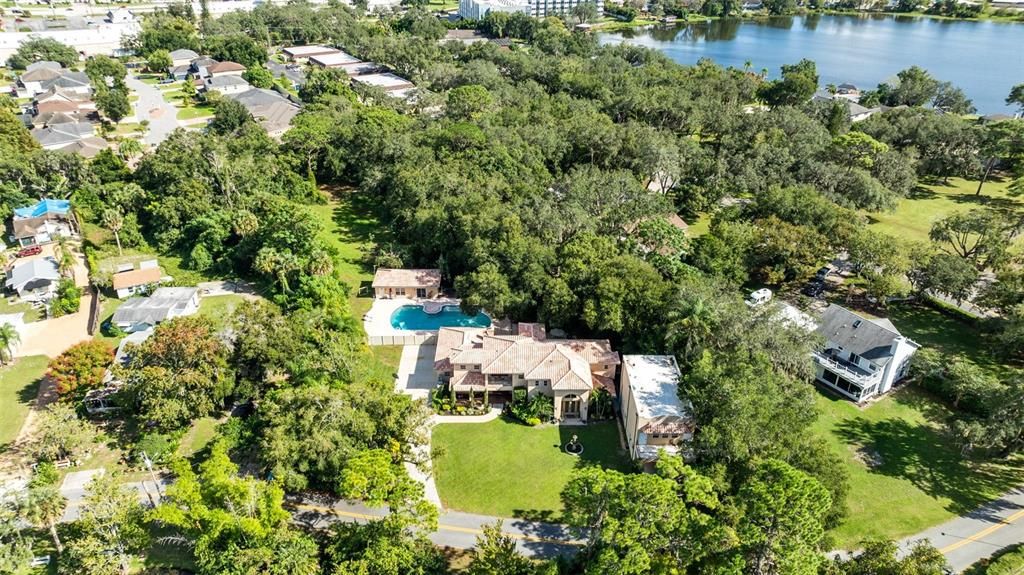 Active With Contract: $1,100,000 (4 beds, 5 baths, 6348 Square Feet)