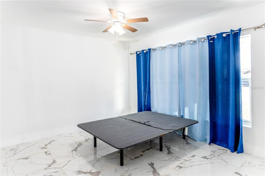 Active With Contract: $360,000 (4 beds, 3 baths, 1652 Square Feet)
