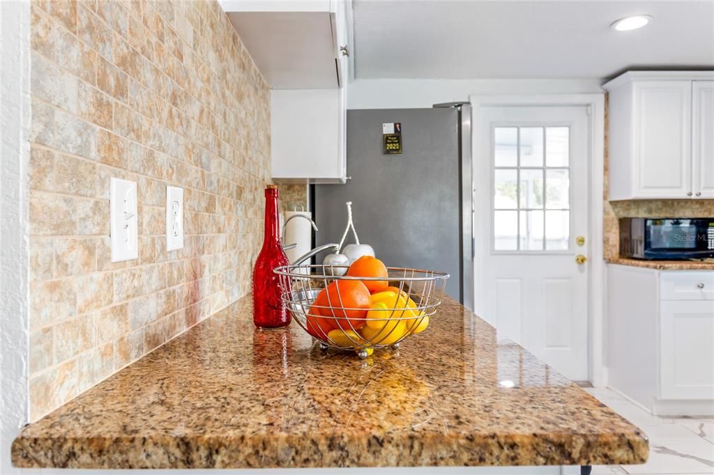 Active With Contract: $360,000 (4 beds, 3 baths, 1652 Square Feet)