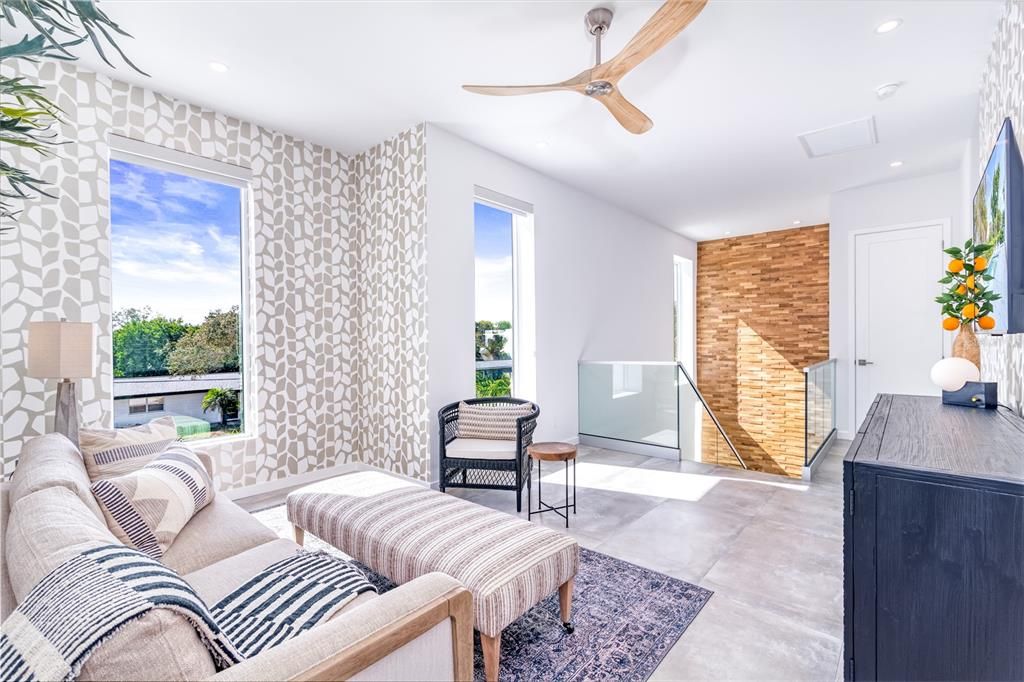 For Sale: $2,499,900 (6 beds, 6 baths, 3697 Square Feet)