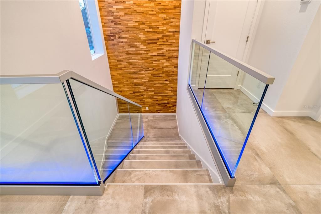 For Sale: $2,499,900 (6 beds, 6 baths, 3697 Square Feet)