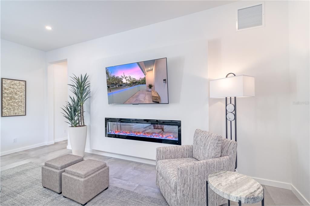 For Sale: $2,499,900 (6 beds, 6 baths, 3697 Square Feet)