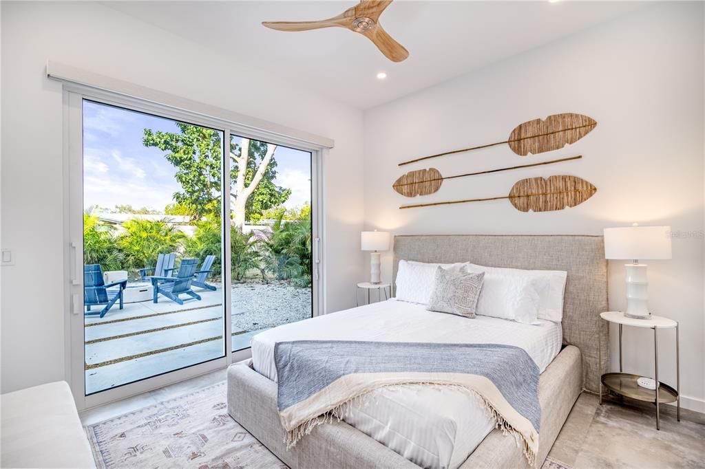 For Sale: $2,499,900 (6 beds, 6 baths, 3697 Square Feet)