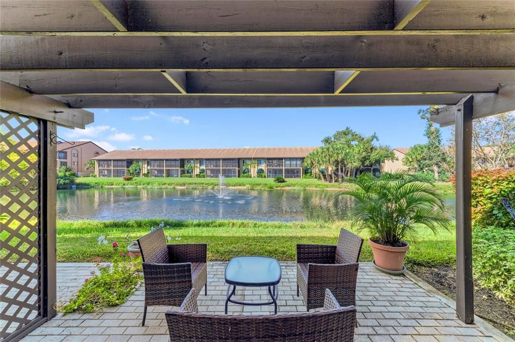 待售: $315,000 (2 贝兹, 2 浴室, 1233 平方英尺)