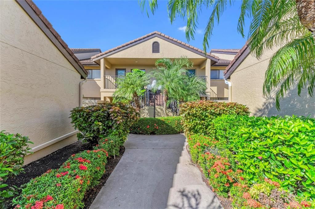 待售: $315,000 (2 贝兹, 2 浴室, 1233 平方英尺)