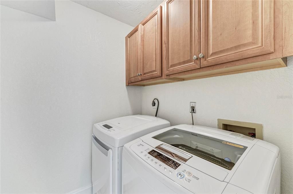 待售: $315,000 (2 贝兹, 2 浴室, 1233 平方英尺)