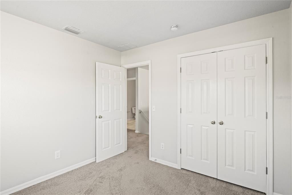 For Sale: $387,500 (3 beds, 2 baths, 1871 Square Feet)