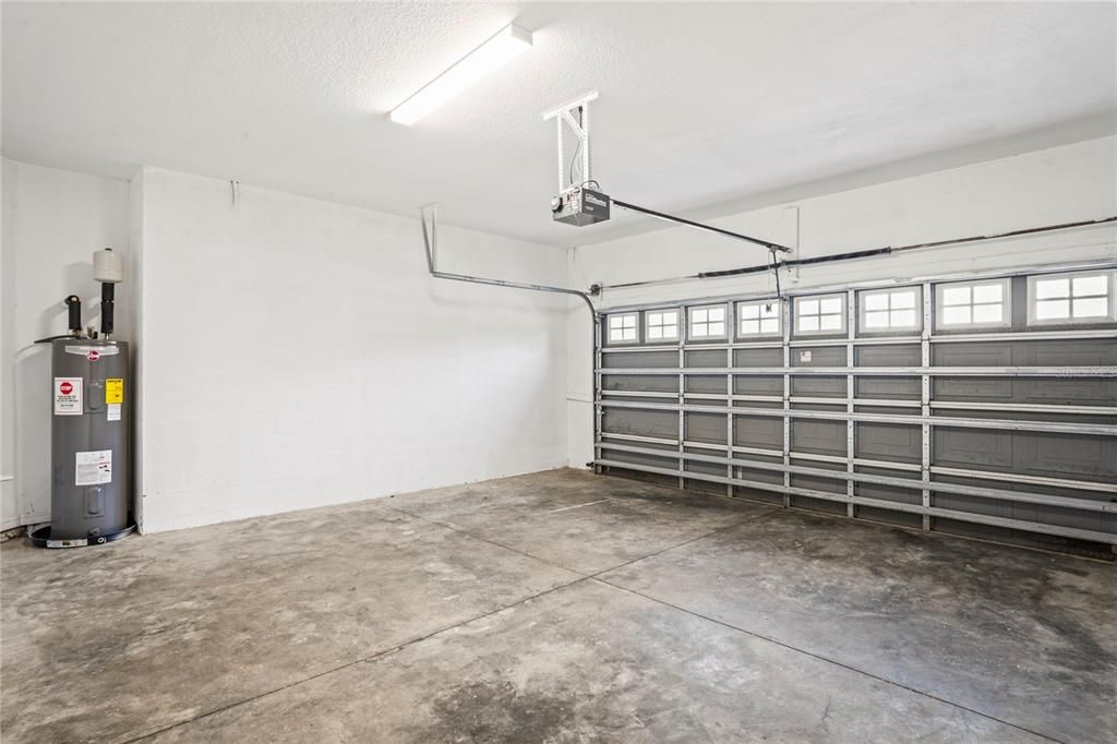 For Sale: $387,500 (3 beds, 2 baths, 1871 Square Feet)