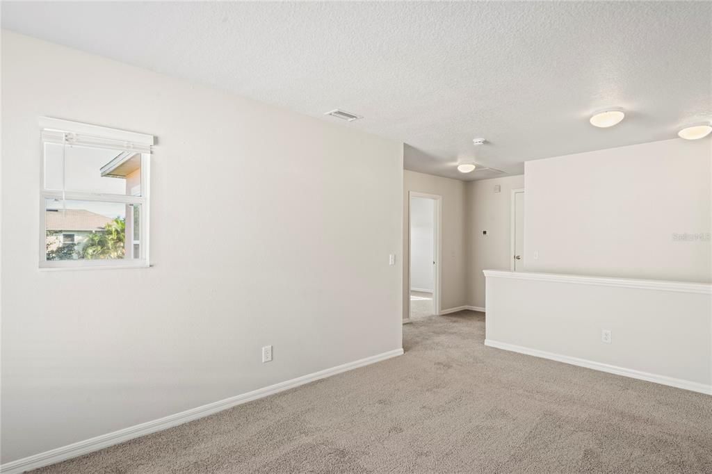 For Sale: $387,500 (3 beds, 2 baths, 1871 Square Feet)