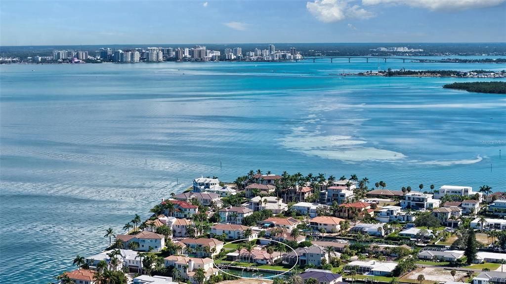 На продажу: $3,275,000 (4 спален, 2 ванн, 2550 Квадратных фут)