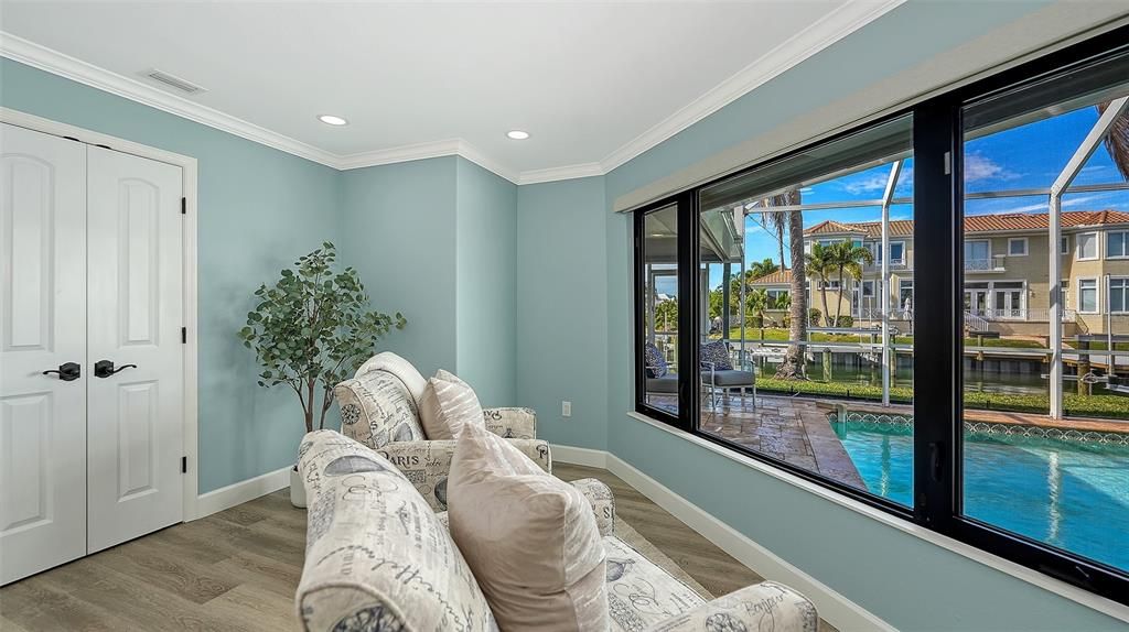 На продажу: $3,275,000 (4 спален, 2 ванн, 2550 Квадратных фут)