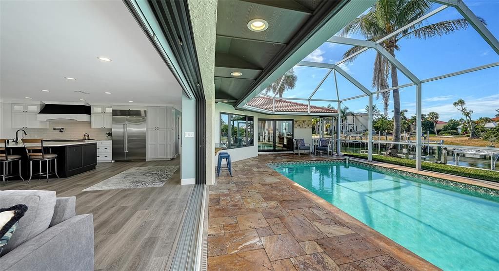 На продажу: $3,275,000 (4 спален, 2 ванн, 2550 Квадратных фут)