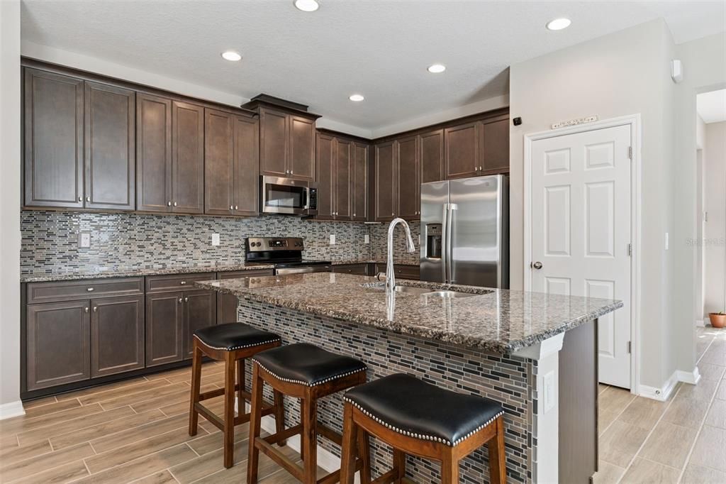 Active With Contract: $2,295 (4 beds, 2 baths, 2063 Square Feet)