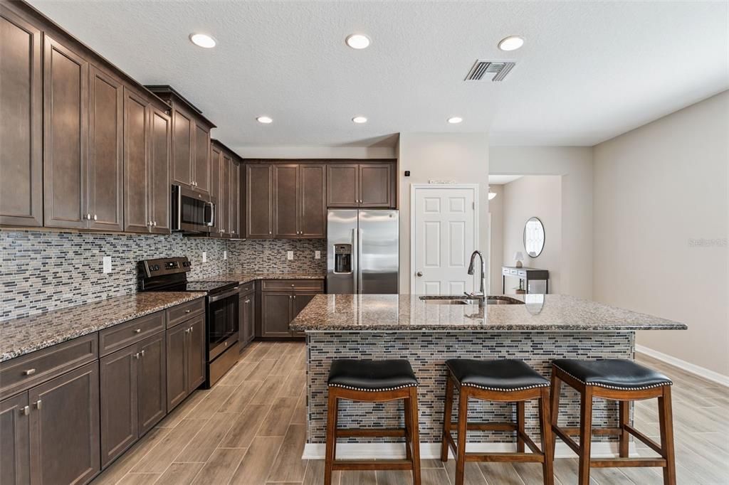 Active With Contract: $2,295 (4 beds, 2 baths, 2063 Square Feet)