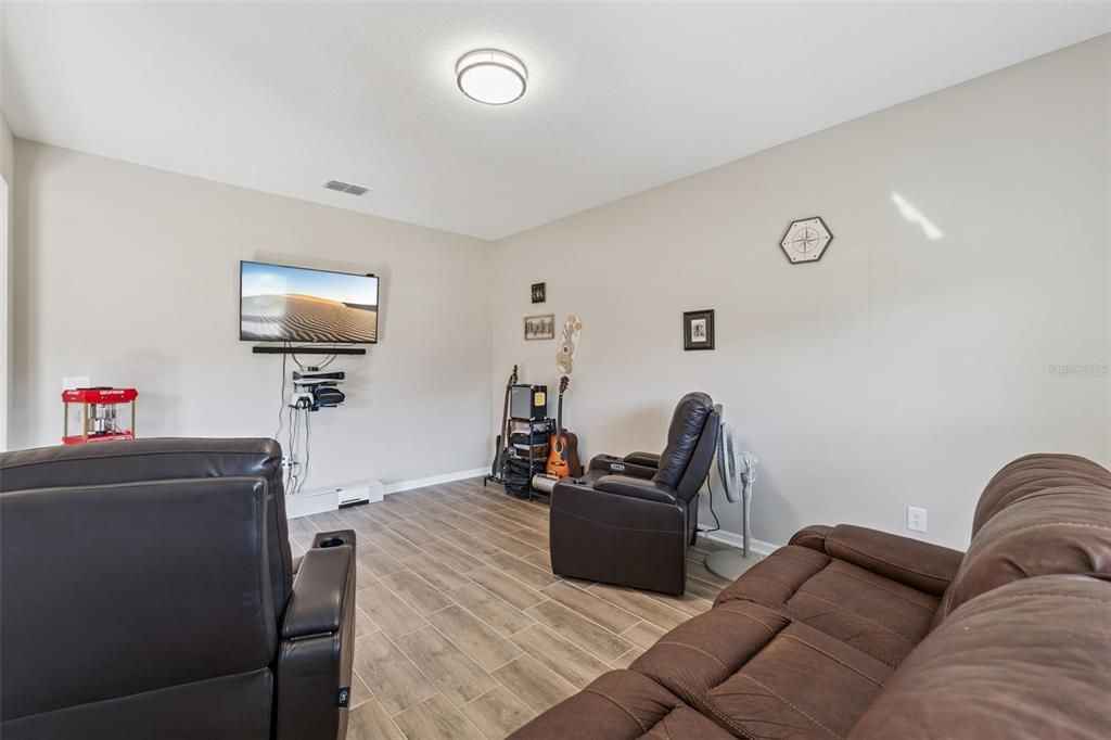 Active With Contract: $2,295 (4 beds, 2 baths, 2063 Square Feet)