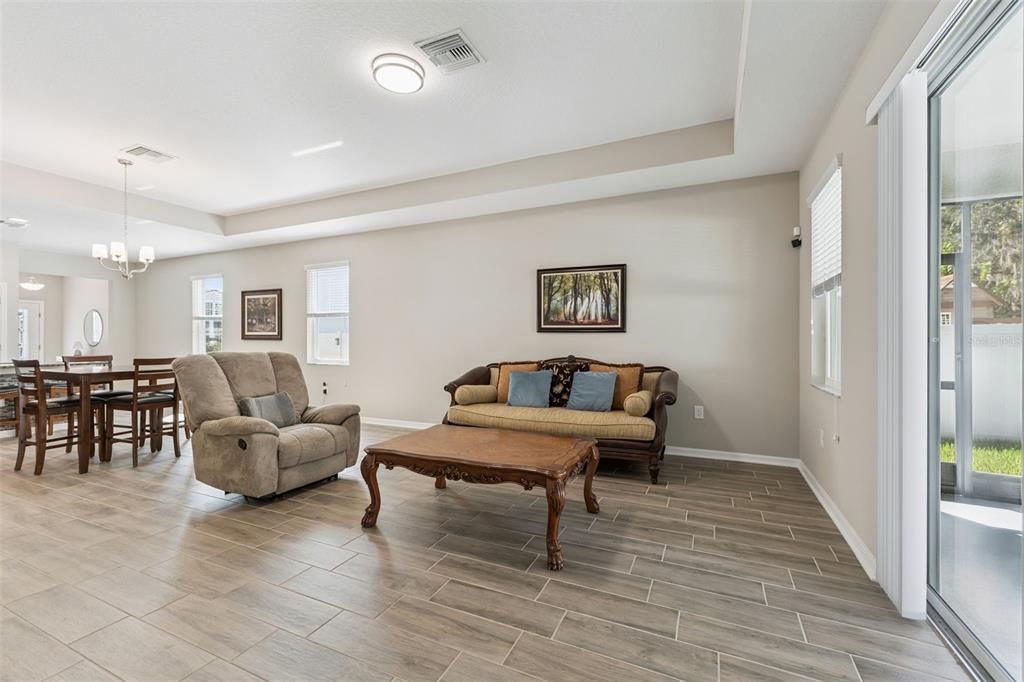 Active With Contract: $2,295 (4 beds, 2 baths, 2063 Square Feet)