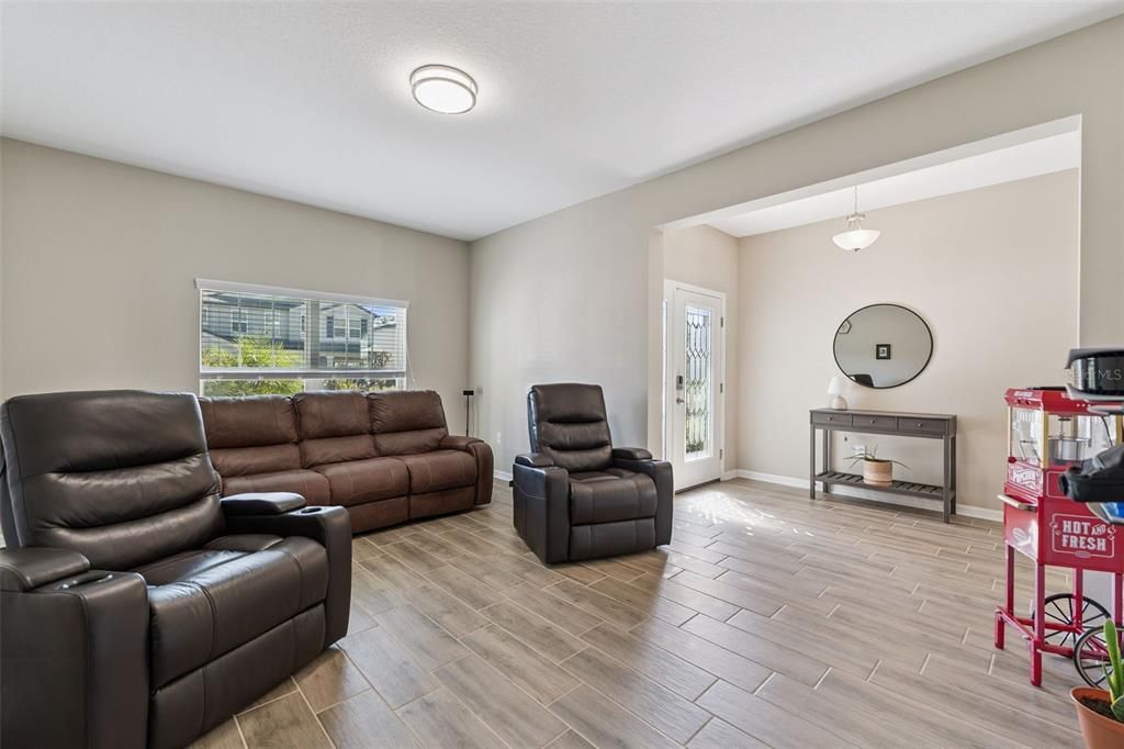 Active With Contract: $2,295 (4 beds, 2 baths, 2063 Square Feet)