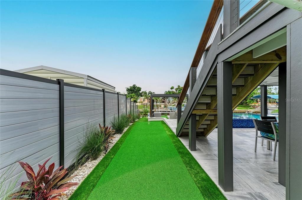 For Rent: $4,500 (5 beds, 3 baths, 2565 Square Feet)