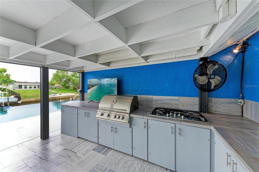 For Rent: $4,500 (5 beds, 3 baths, 2565 Square Feet)