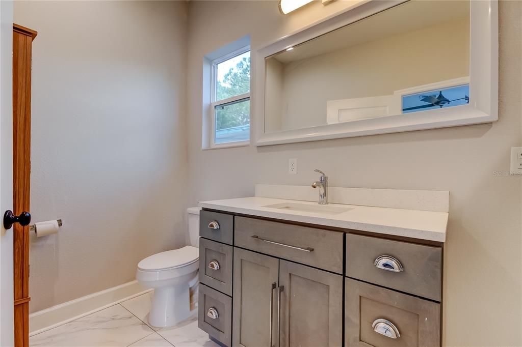 Active With Contract: $2,800 (3 beds, 2 baths, 1221 Square Feet)