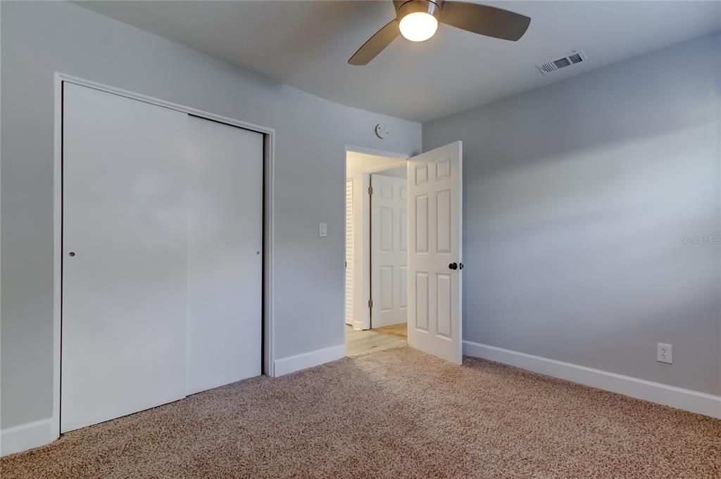 Active With Contract: $2,800 (3 beds, 2 baths, 1221 Square Feet)