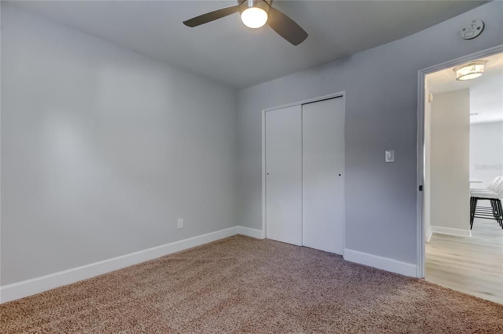 Active With Contract: $2,800 (3 beds, 2 baths, 1221 Square Feet)