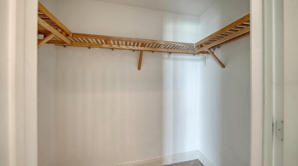 For Sale: $549,000 (2 beds, 2 baths, 1310 Square Feet)