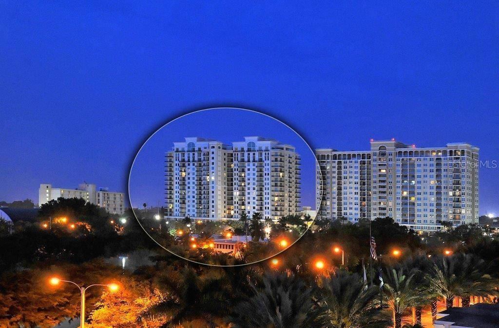 For Sale: $549,000 (2 beds, 2 baths, 1310 Square Feet)