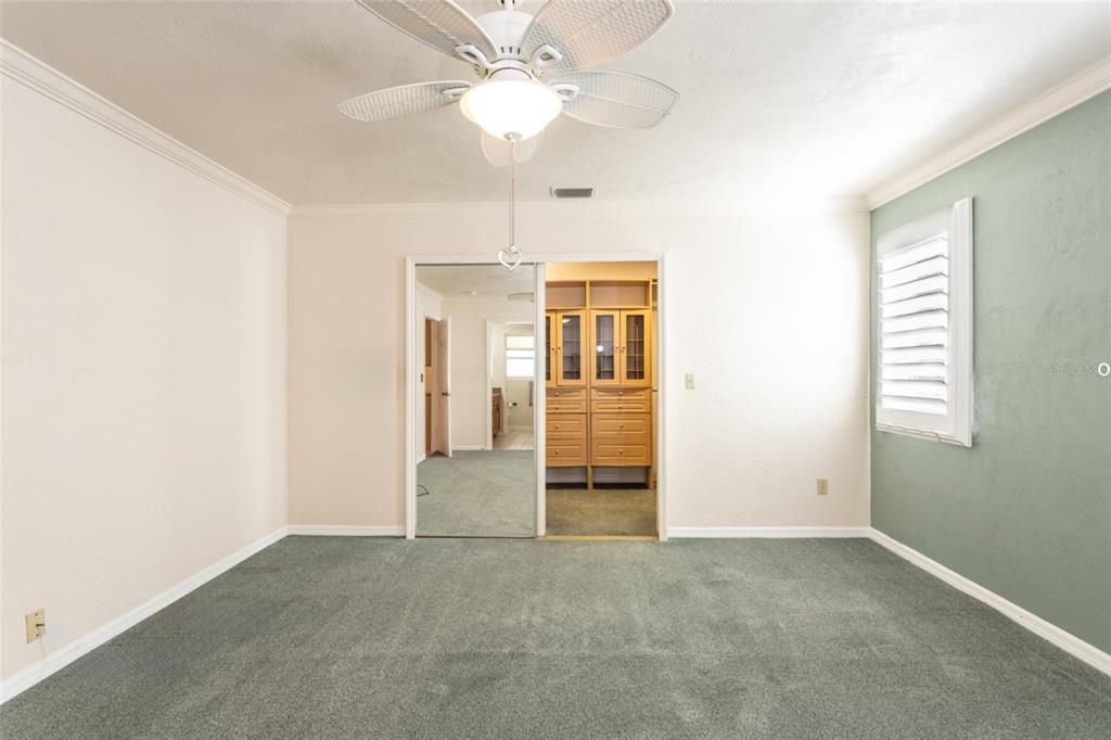 待售: $374,334 (4 贝兹, 2 浴室, 2328 平方英尺)