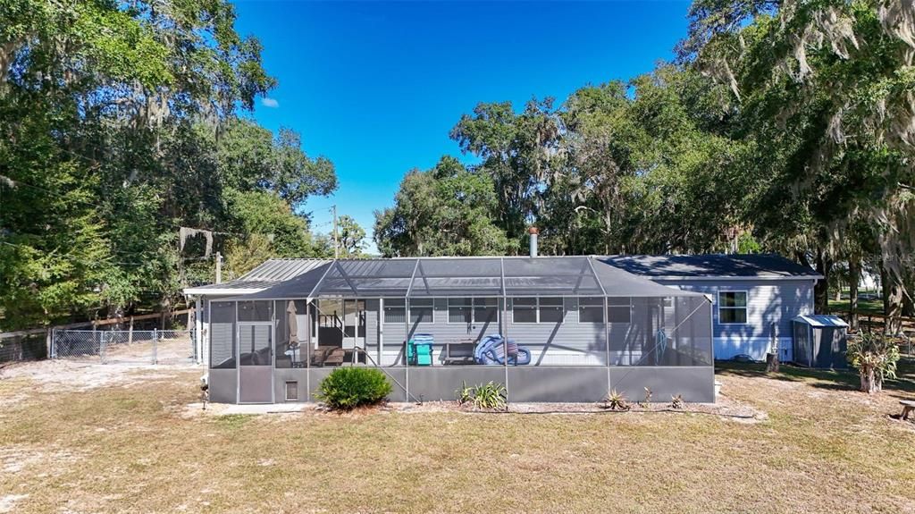 For Sale: $350,000 (3 beds, 2 baths, 1960 Square Feet)