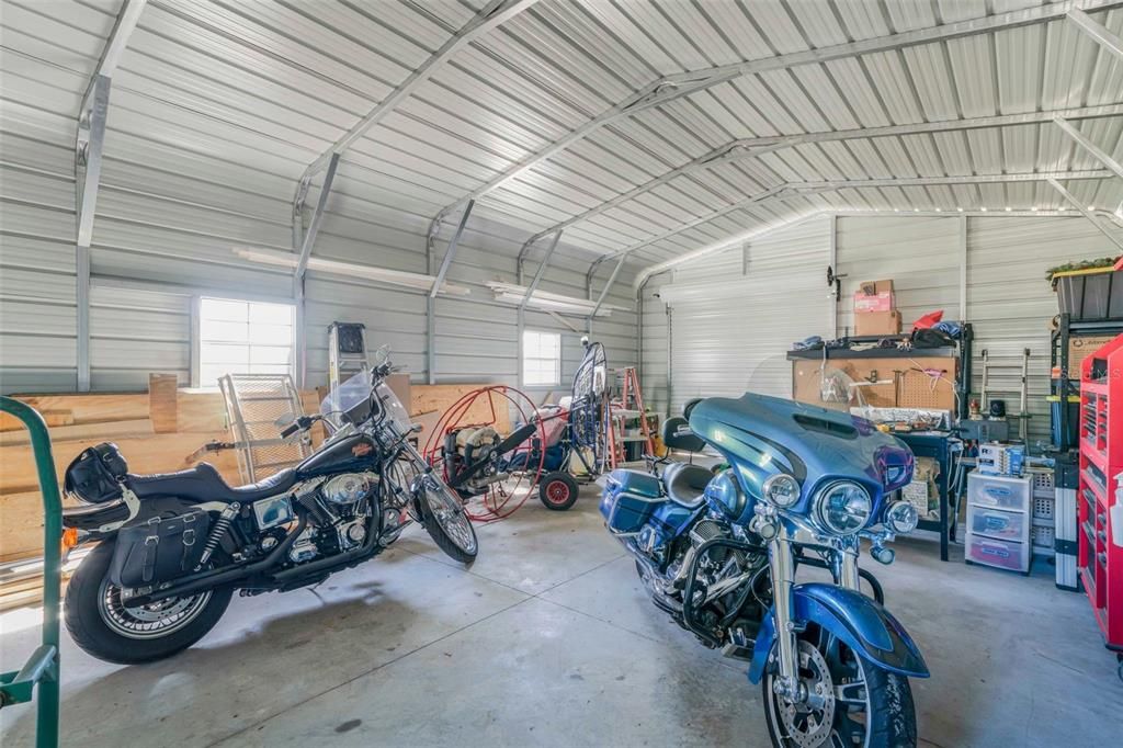 For Sale: $350,000 (3 beds, 2 baths, 1960 Square Feet)