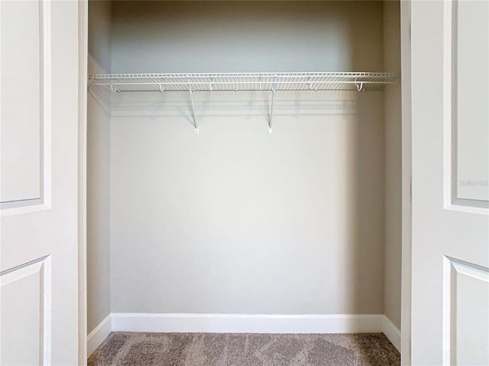 На продажу: $288,500 (2 спален, 2 ванн, 1289 Квадратных фут)