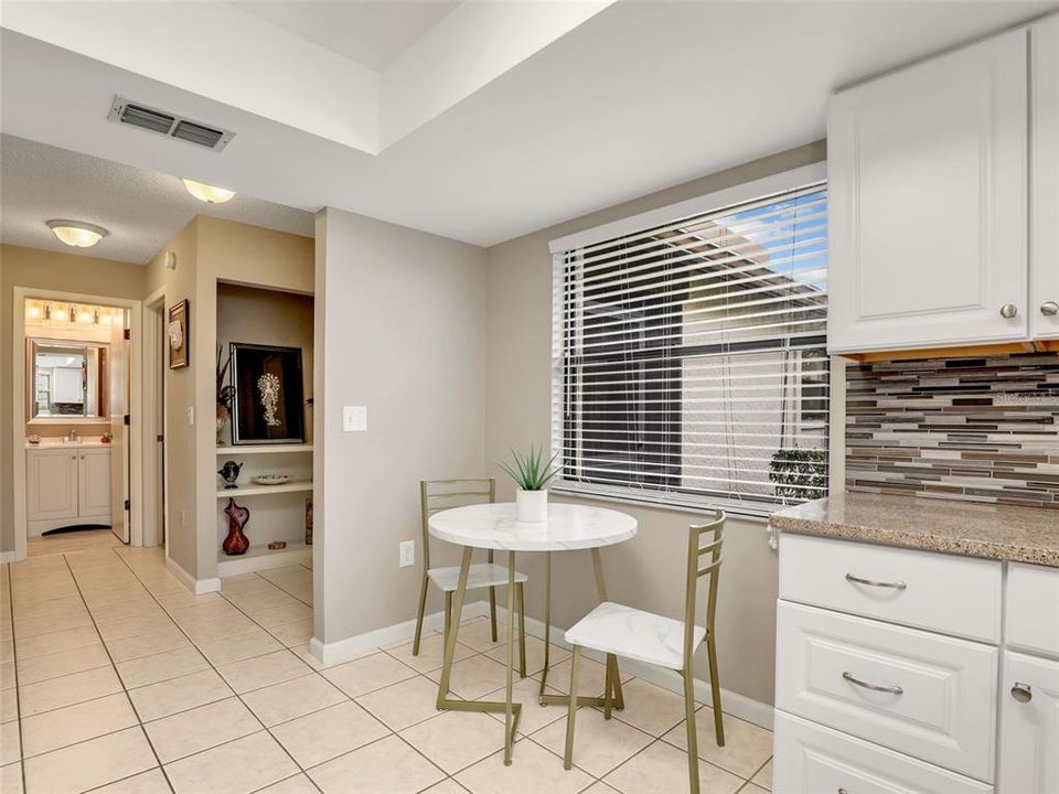 For Sale: $299,000 (2 beds, 2 baths, 1451 Square Feet)