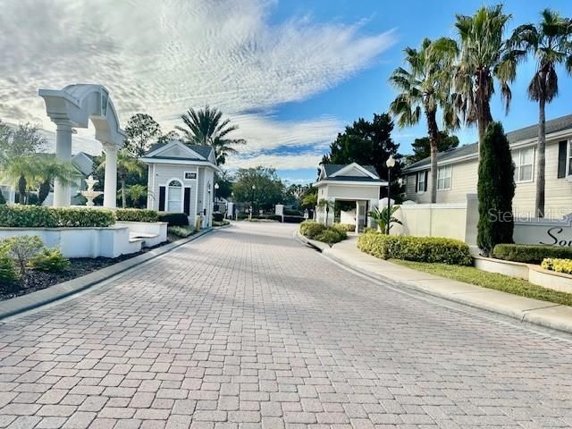 En Venta: $330,000 (3 camas, 2 baños, 1453 Pies cuadrados)