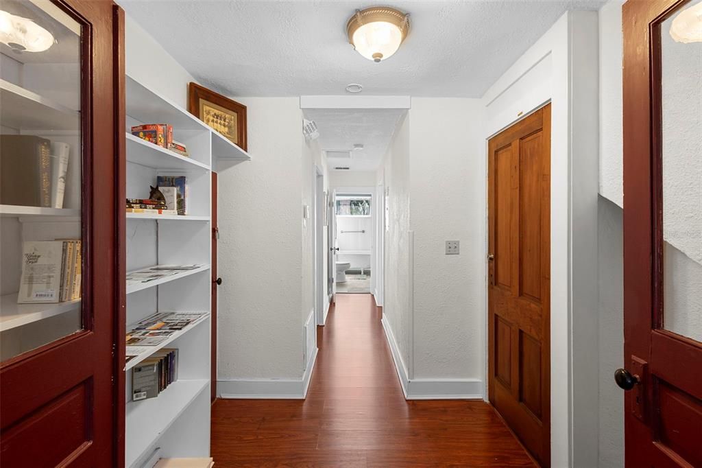 Active With Contract: $585,000 (4 beds, 2 baths, 2072 Square Feet)